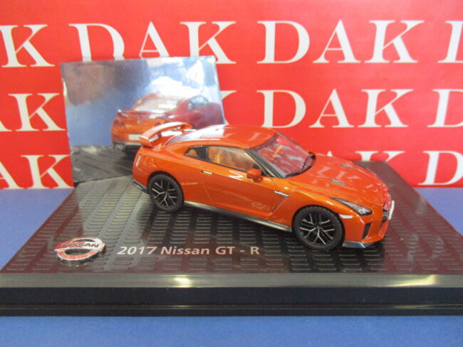 1/43 Die cast 1/43 Modellino Auto Nissan GT-R Orange Metallic 2017