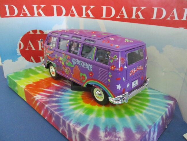 Die cast 1/24 1/25 Modellino Furgone Van Volkswagen T1 Samba Hippie Purple - immagine 3