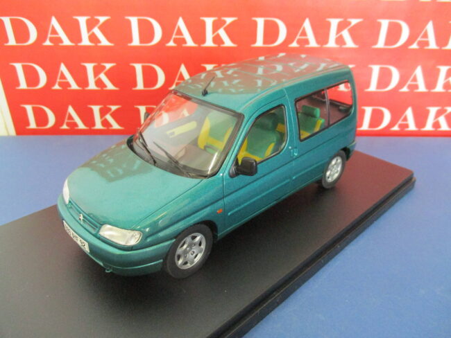 Die cast 1/24 Modellino Auto Citroen Berlingo Multispace - immagine 2