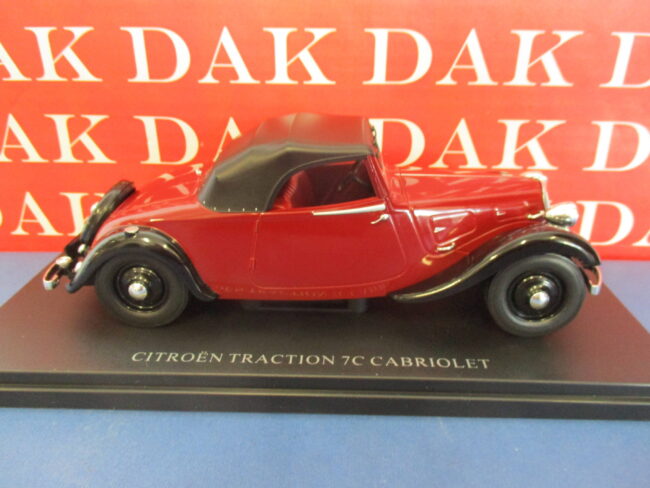 Die cast 1/24 Modellino Auto Citroen 7C Cabriolet 1934 - immagine 2