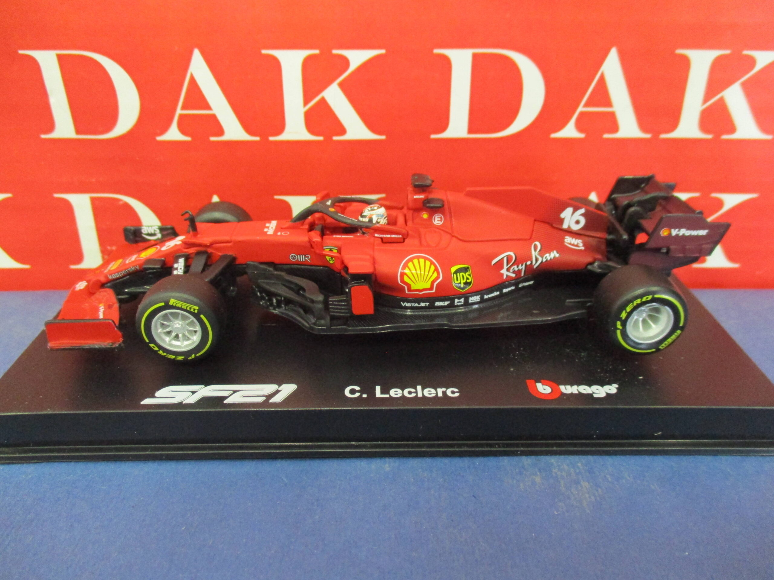 Modellino auto formula 1 F1 scala 1:43 Burago FERRARI F1 SF21 2021 LECLERC  - Arcadia Modellismo