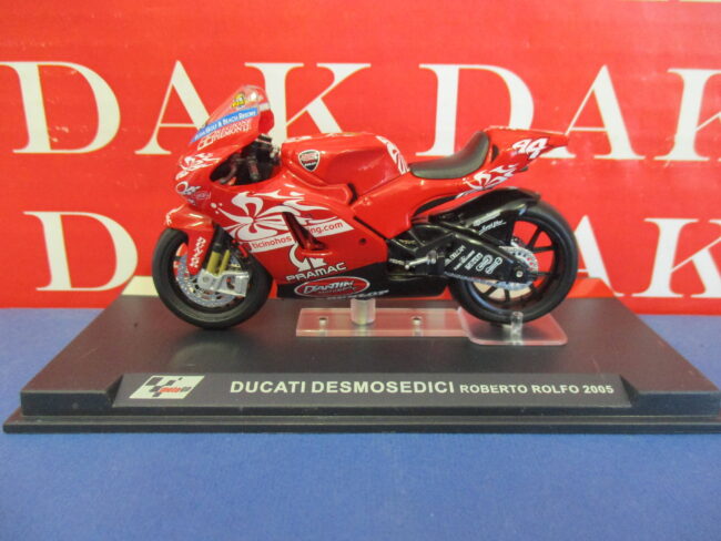 Die cast 1/24 Modellino Moto GP Ducati Desmosedici Roberto Rolfo 2005