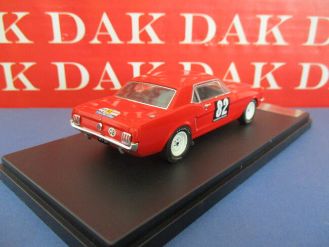 Die cast 1/43 Modellino Auto Ford Mustang N82 Rally Tour de France 1964 PremiumX - immagine 3