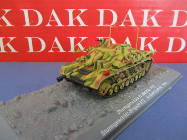 Die cast 1/72 Modellino Carro Armato Tank Sturmgeschtuz IV (Sd.Kfz.167) Kurland - immagine 2