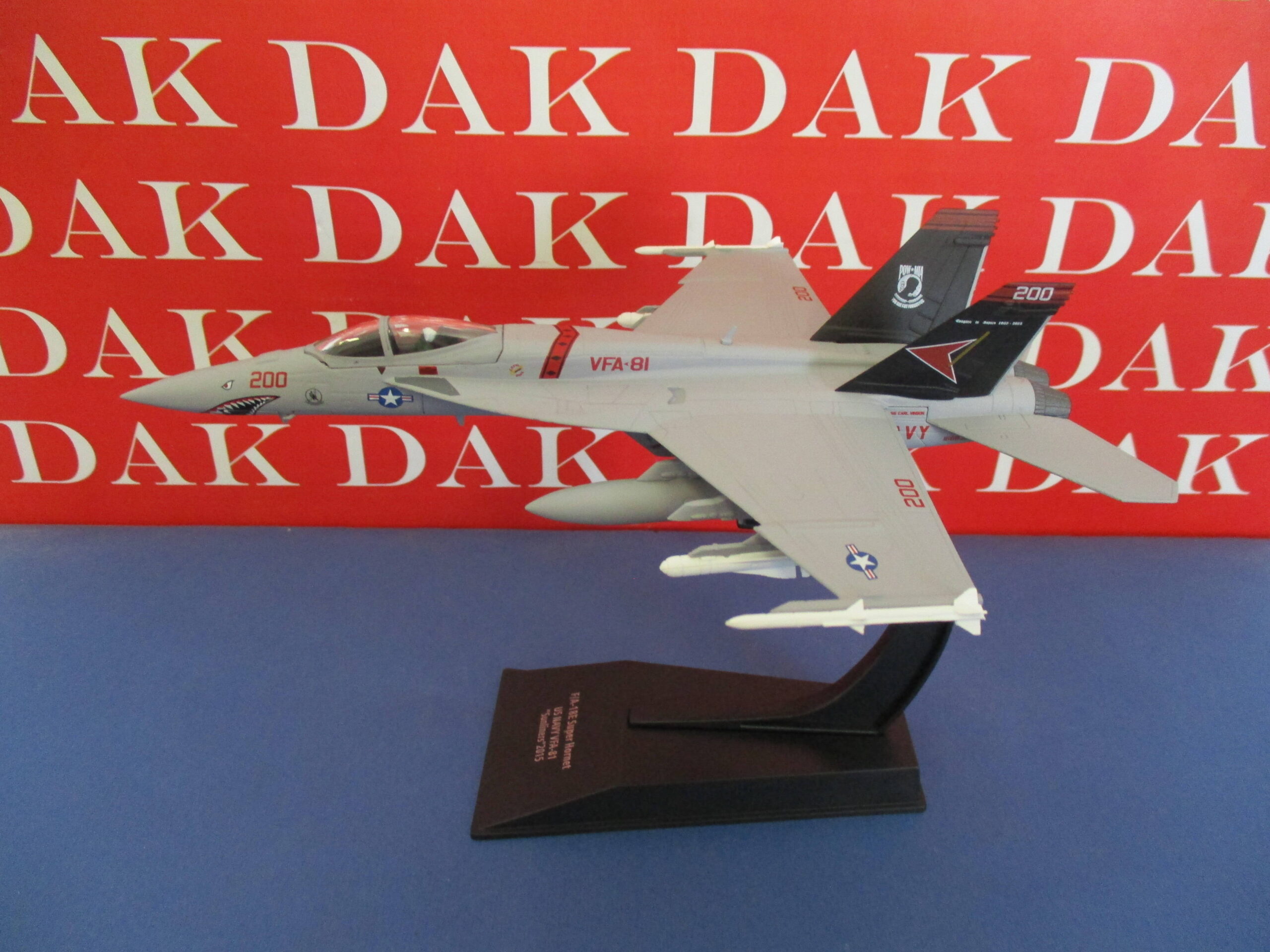 Die cast 1/100 Modellino Aereo Aircraft Boeing FA-18E Super Hornet  Sunliners 201 - Dak Mantova sas