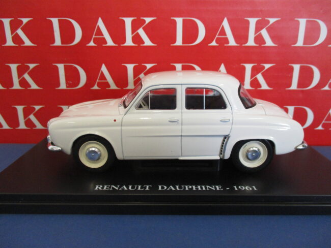 Die cast 1/24 Modellino Auto Renault Dauphine 1961