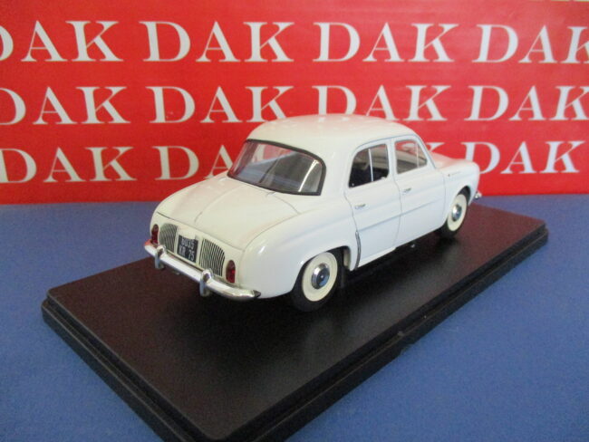 Die cast 1/24 Modellino Auto Renault Dauphine 1961 - immagine 3