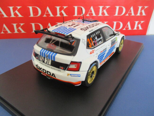 Die cast 1/24 Modellino Auto Skoda Fabia R5 Rally Monte Carlo 2017 A. Mikkelsen - immagine 3