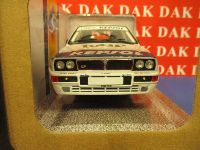 Die cast 1/18 Modellino Auto Lancia Delta HF Int. Rally Acropolis 1993 C. Sainz - immagine 2