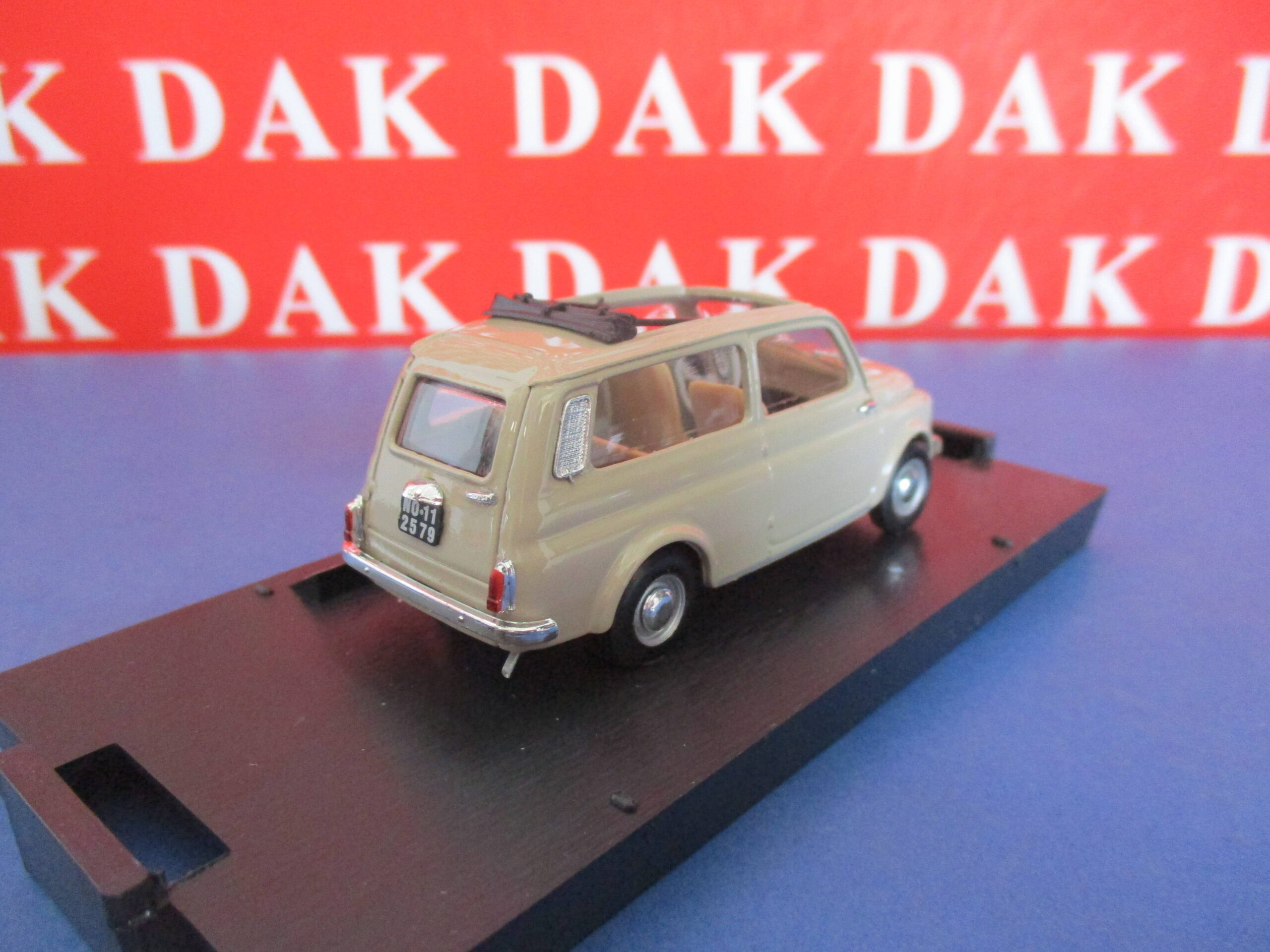 Die cast 1/24 Modellino Auto Fiat 500 Giardiniera 1960 - Dak Mantova sas