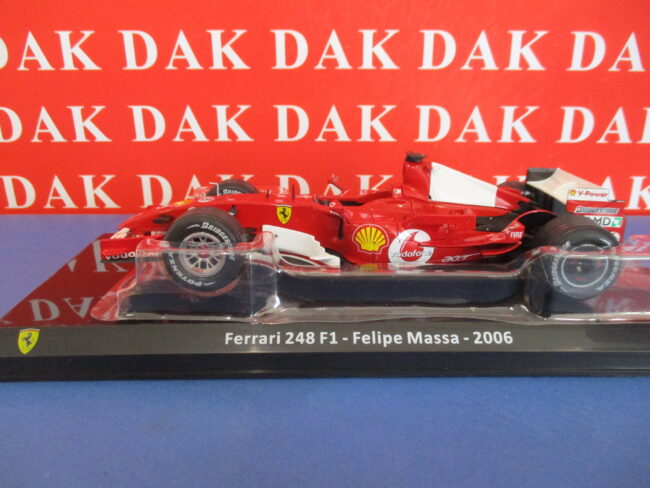 Die cast 1/24 Modellino Auto F1 Ferrari 248 F1 2006 F. Massa