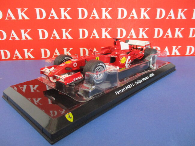 Die cast 1/24 Modellino Auto F1 Ferrari 248 F1 2006 F. Massa - immagine 2