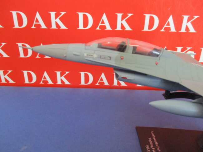 Die cast 1/72 Modellino Aereo Aircraft F-16B Fighting Falcon USAF 159th FIS 1988 - immagine 3