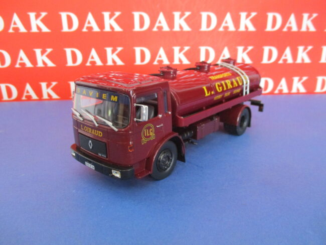 Die cast 1/43 Modellino Camion Truck Saviem SM 170 Cisterna L. Giraud 1972 - immagine 2