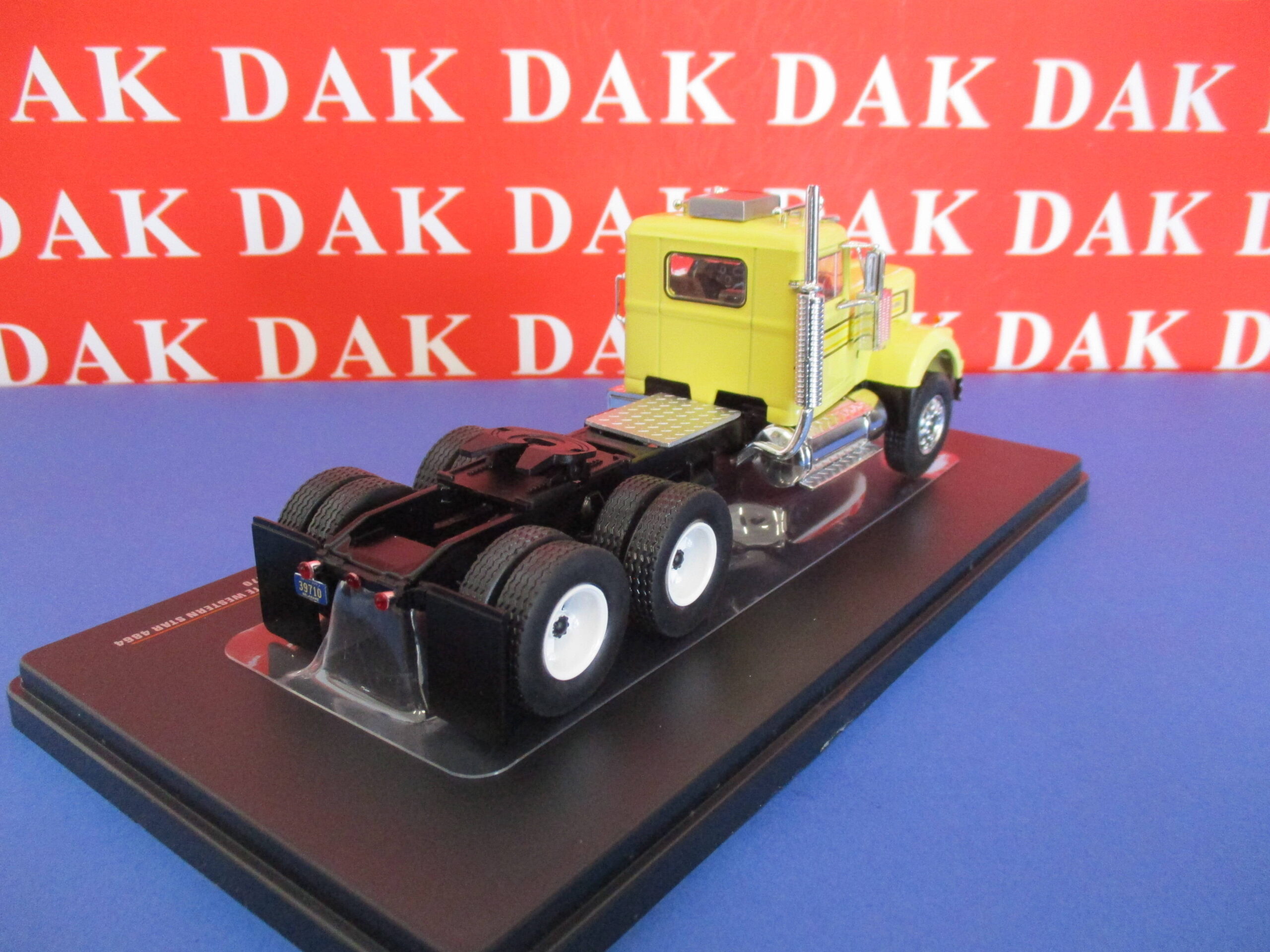 Die cast 1/43 Modellino Camion Truck White Western Star 4864 by Ixo ...