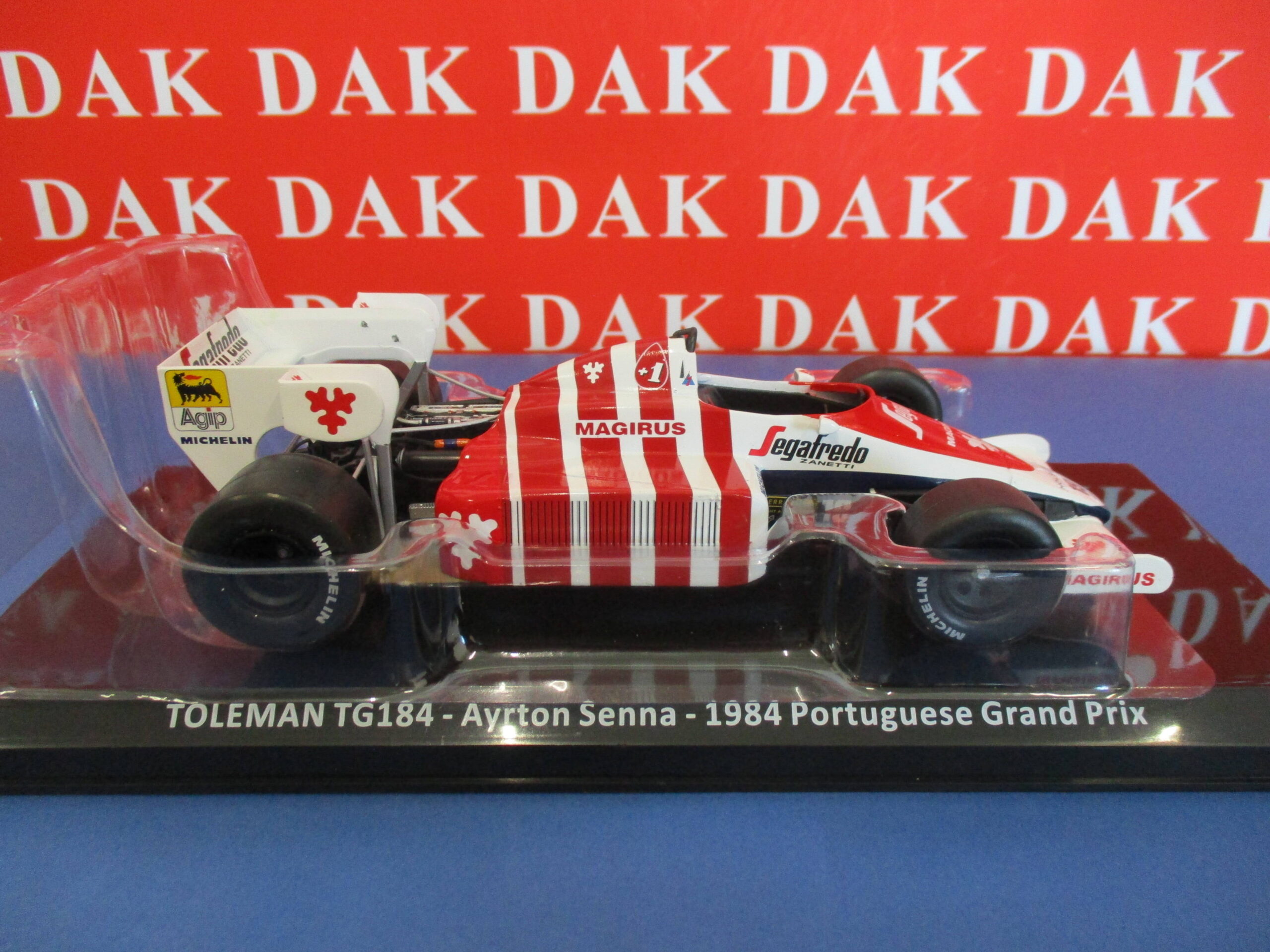 Die cast 1/24 Modellino Auto F1 Toleman TG184 Portugal GP 1984 A. Senna