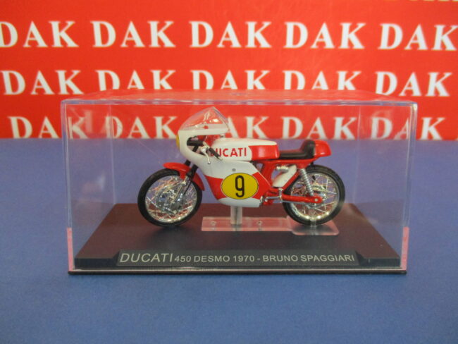 Die cast 1/24 Modellino Moto Ducati 450 Desmo 1970 B. Spaggiari - immagine 4