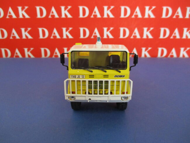 Die cast 1/43 Modellino Camion Pompieri Unic (Iveco) 75 PC 4x4 - immagine 3