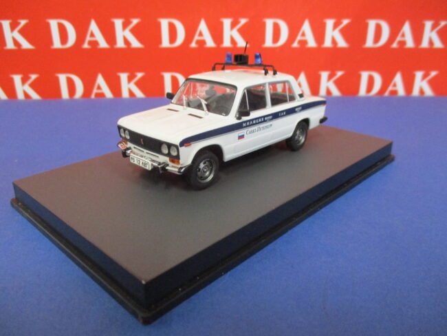 Die cast 1/43 Modellino Auto 007 James Bond Police Polizia VAZ 2106 Goldeneye - immagine 2