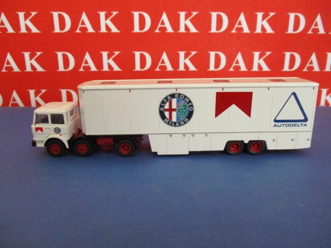 1/87 Modellino Camion Truck Fiat 691 T Scuderia Alfa Romeo Autodelta 1970 - immagine 2