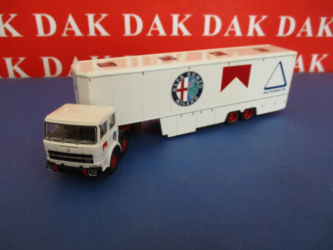 1/87 Modellino Camion Truck Fiat 691 T Scuderia Alfa Romeo Autodelta 1970