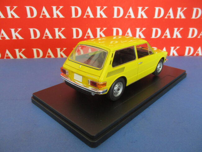 Die cast 1/24 Modellino Auto Volkswagen Brasilia 1974 - immagine 4