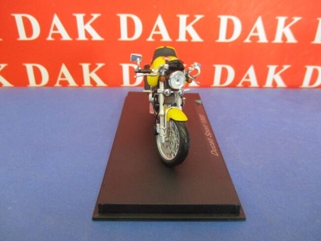 Die cast 1/24 Modellino Moto Ducati Sport 1000 - immagine 3