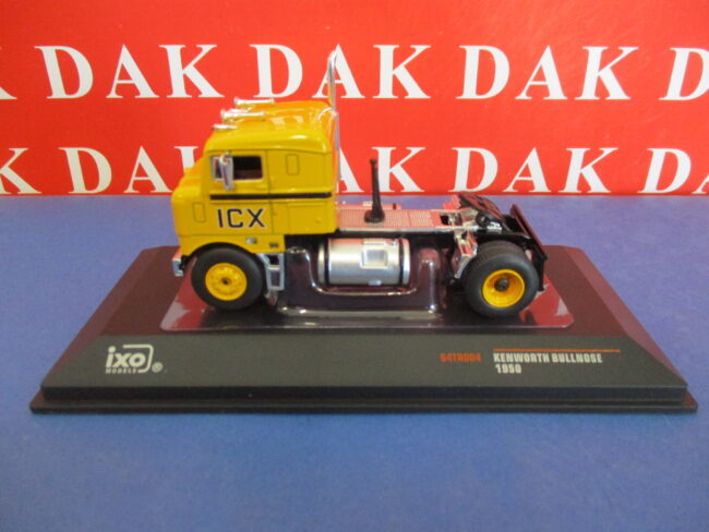 Die cast 1/64 Modellino Camion Truck Kenworth Bullnose ICX 1950