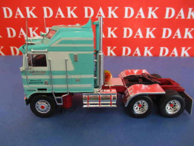 Die cast 1/43 Modellino Camion Truck Kenworth K100 Aerodyne Horseless Carriage - immagine 3