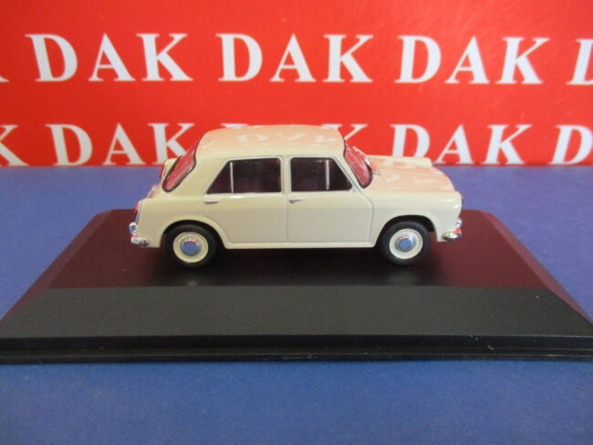 Die cast 1/43 Modellino Auto Morris 1100 1967 - immagine 4