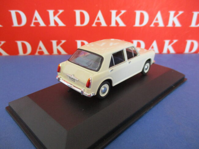 Die cast 1/43 Modellino Auto Morris 1100 1967 - immagine 5