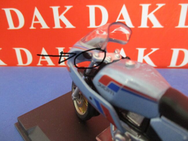 Die cast 1/24 Modellino Moto Ducati Pantah 500SL 1979 NO MANUBRIO SINISTRO - immagine 4