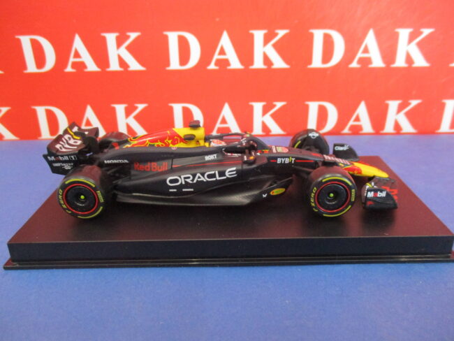 Die cast 1/43 Modellino Auto F1 Red Bull RB20 2024 M. Verstappen by Burago - immagine 4