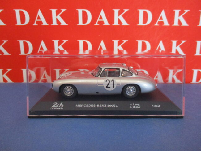 Die cast 1/43 Modellino Auto Mercedes 300SL 24H Le Mans 1952 H. Lang Centauria - immagine 6